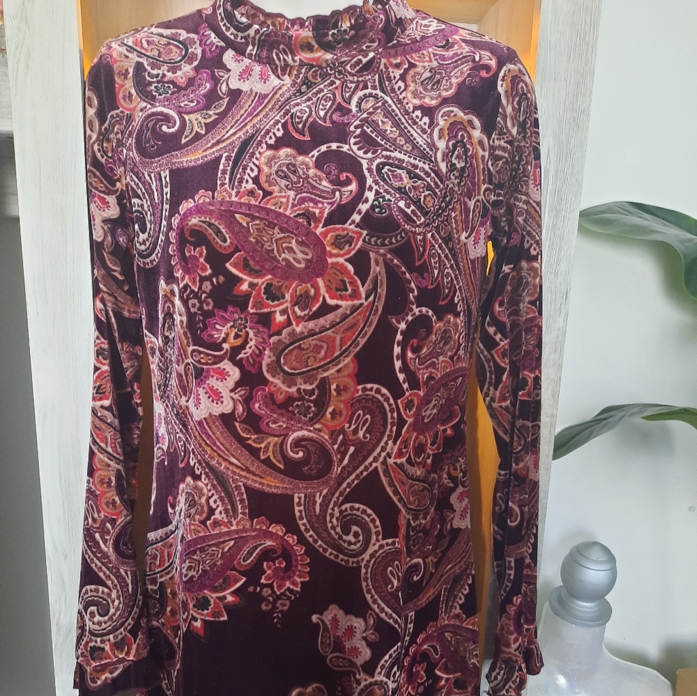 Emerald Sundae velvet dress size small Used Good Condition